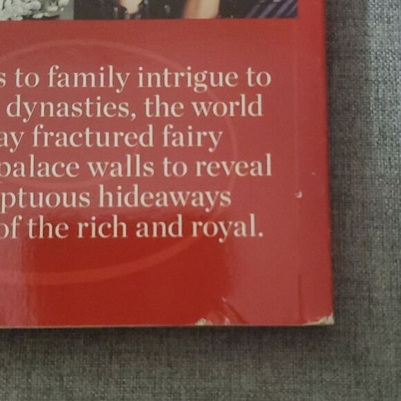 People The Royals their lives loves secrets magazine Keep save Special Edition - Picture 3 of 8